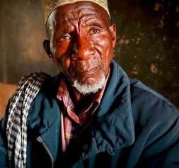 A village chief in Malawi, Sheikh Mosa, is trying to persuade other chiefs in his area to support family planning.